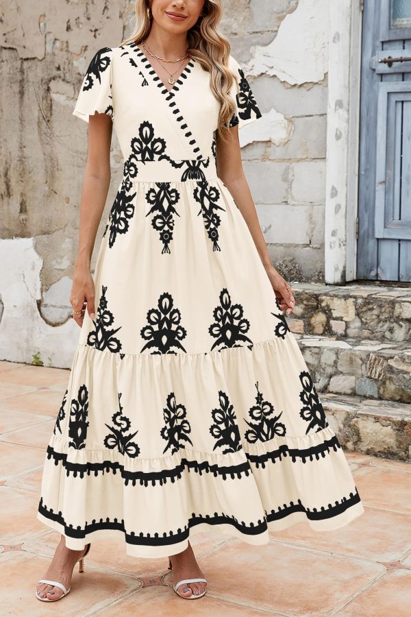 8195XxooPhL.jpg Womens 2025 Summer Casual V Neck Boho Maxi Dress Flowy Aline Bell Sleeve Tiered Floral Dresses with Pocket