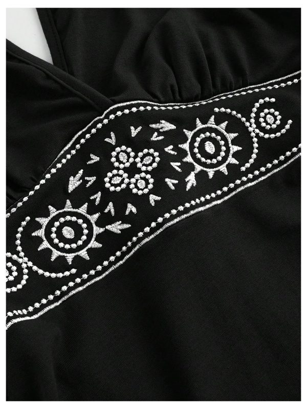 Women's Summer Halter Backless Mini Dress Flowy Sleeveless V Neck Tie Back A Line Western Casual Sun Dresses
