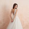 Women's Wedding Dress for Bride Lace Applique Evening Dress V Neck Straps Ball Gowns