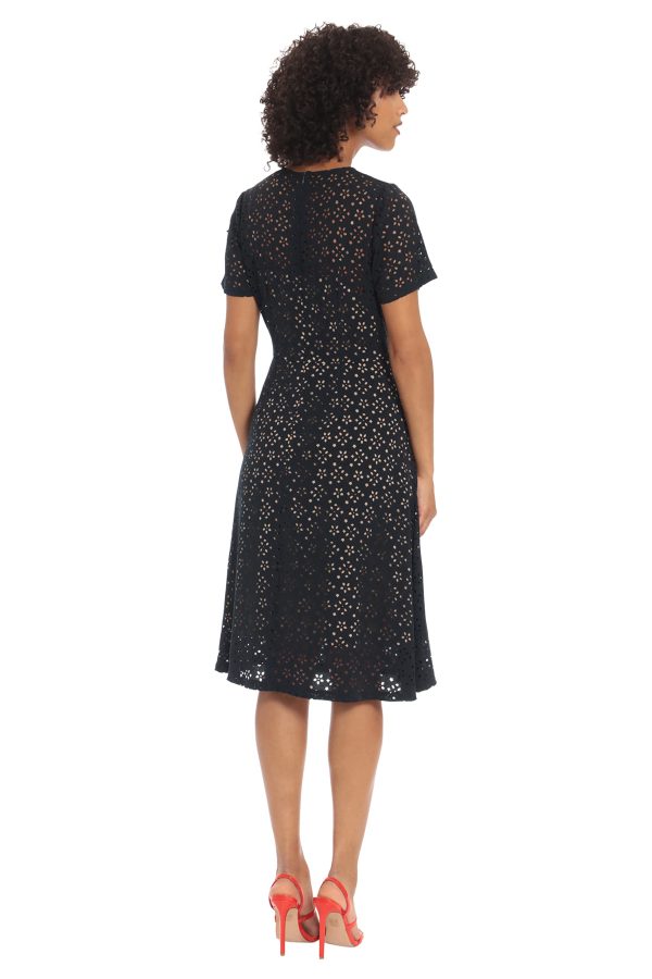 71RMRKMuHzL.jpg Women's A-line Short Sleeve Floral Laser Cut Knee Length Dress